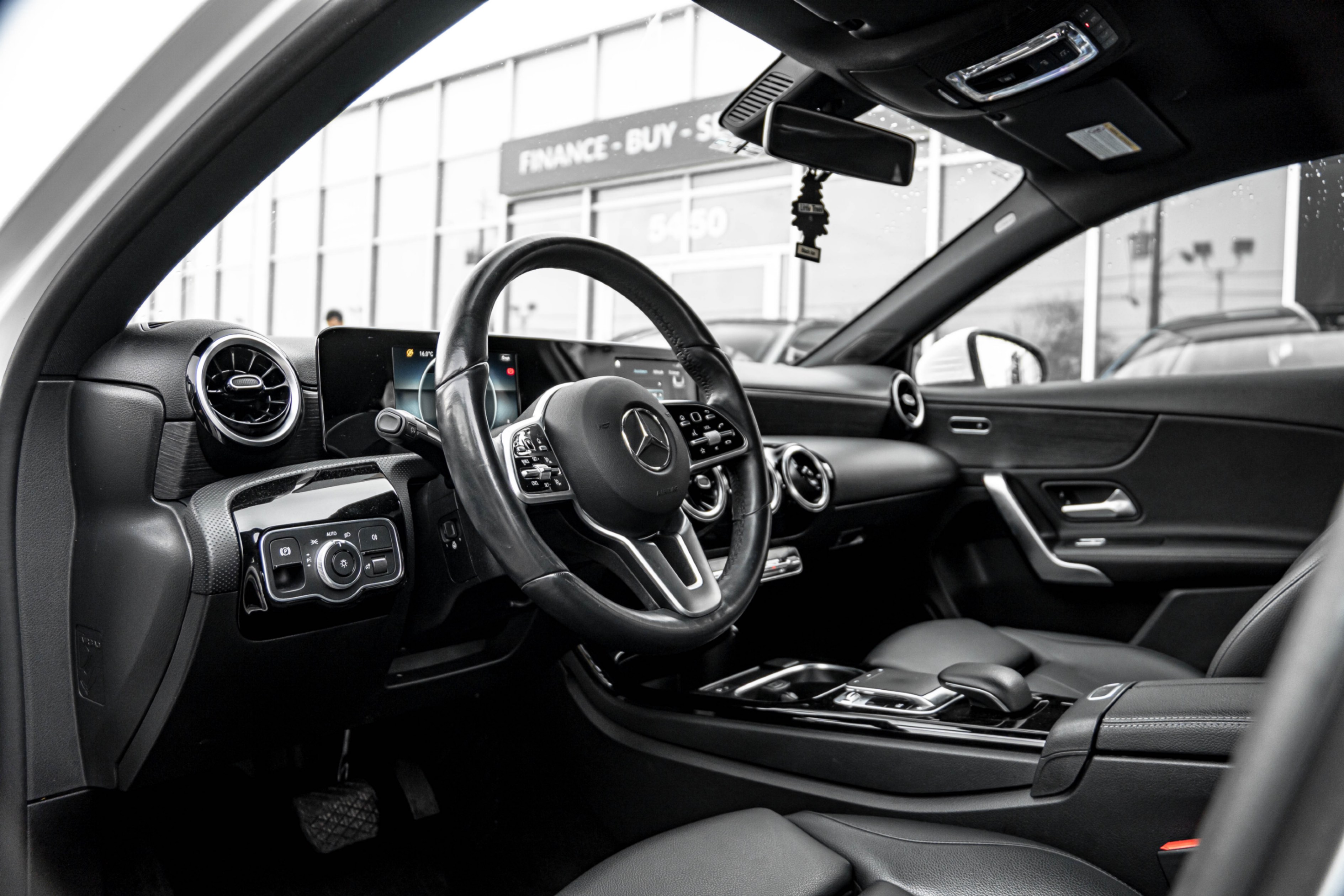 /ontarioqualitymotorsetobicoke/2020-Mercedes-Benz-A-Class-3229486854428496.jpg