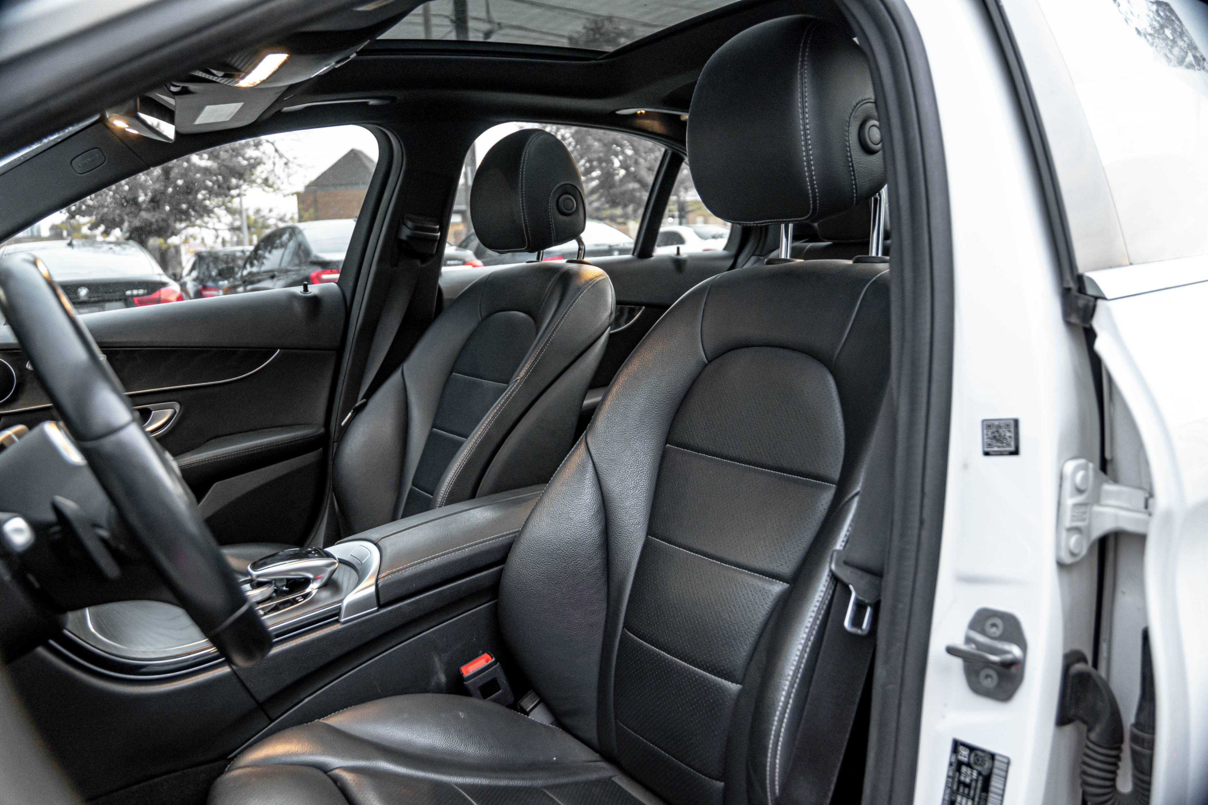 /ontarioqualitymotorsetobicoke/2020-Mercedes-Benz-C-Class-9974309188256287.jpg
