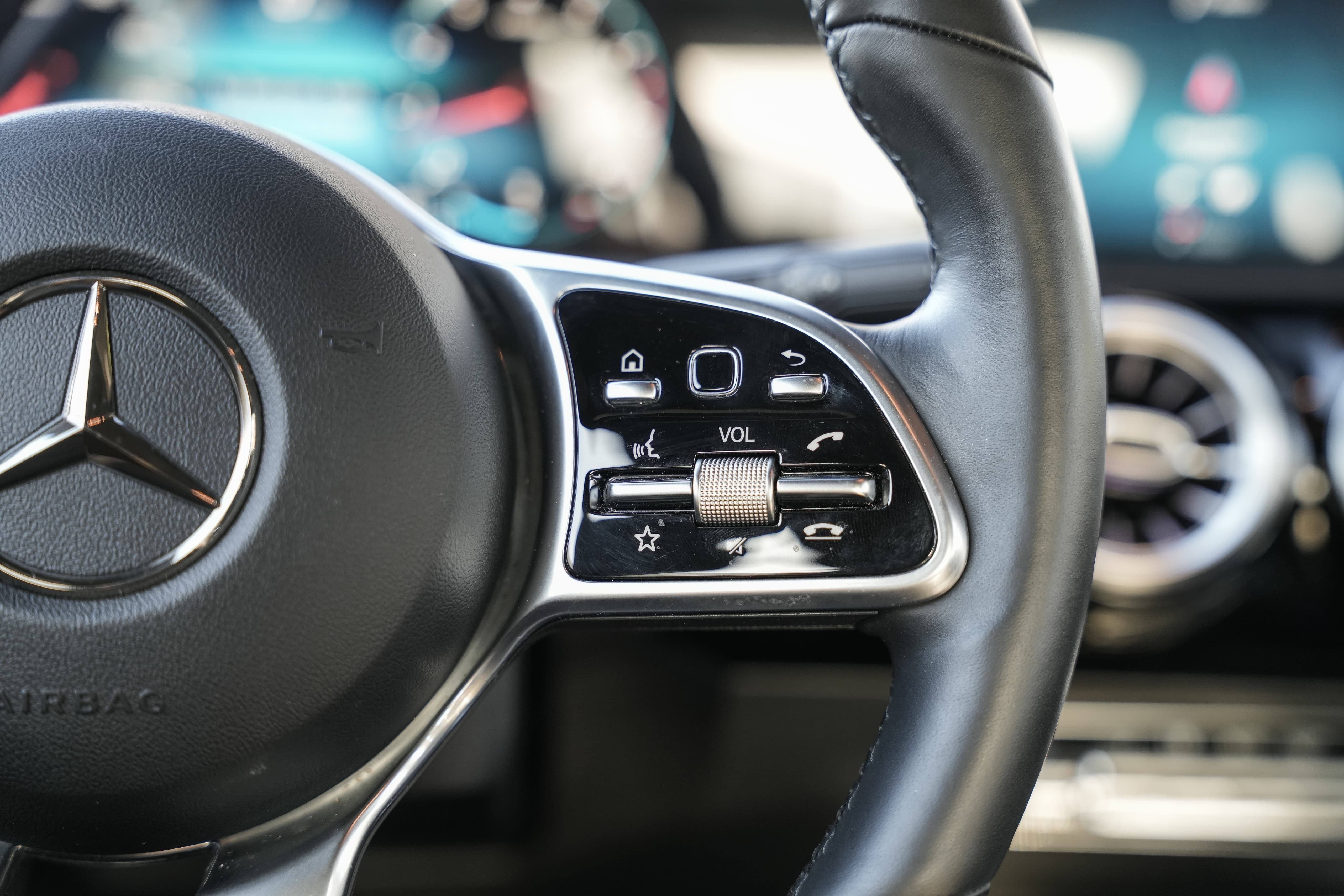 /ontarioqualitymotorsetobicoke/2020-Mercedes-Benz-CLA-Class-9317738321828954.jpg