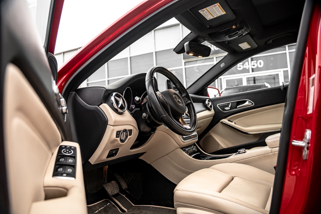 /ontarioqualitymotorsetobicoke/2020-Mercedes-Benz-GLA-8785988982709796.jpg