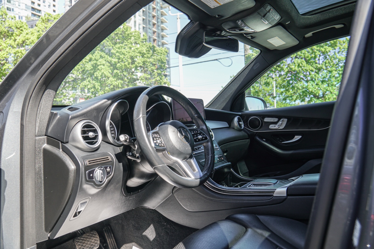 /ontarioqualitymotorsetobicoke/2020-Mercedes-Benz-GLC-Class-44652935765754154.jpg