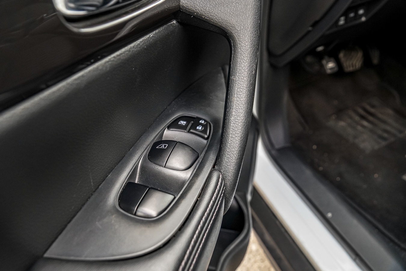 /ontarioqualitymotorsetobicoke/2020-Nissan-Rogue-9122772110993767.jpg