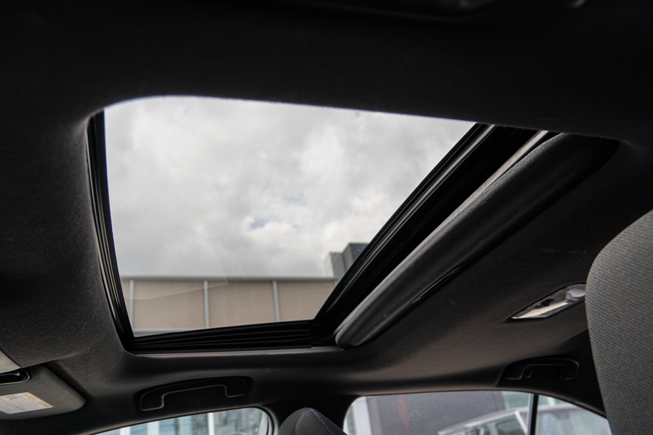 /ontarioqualitymotorsetobicoke/2020-Toyota-Corolla-2608019448042569.jpg