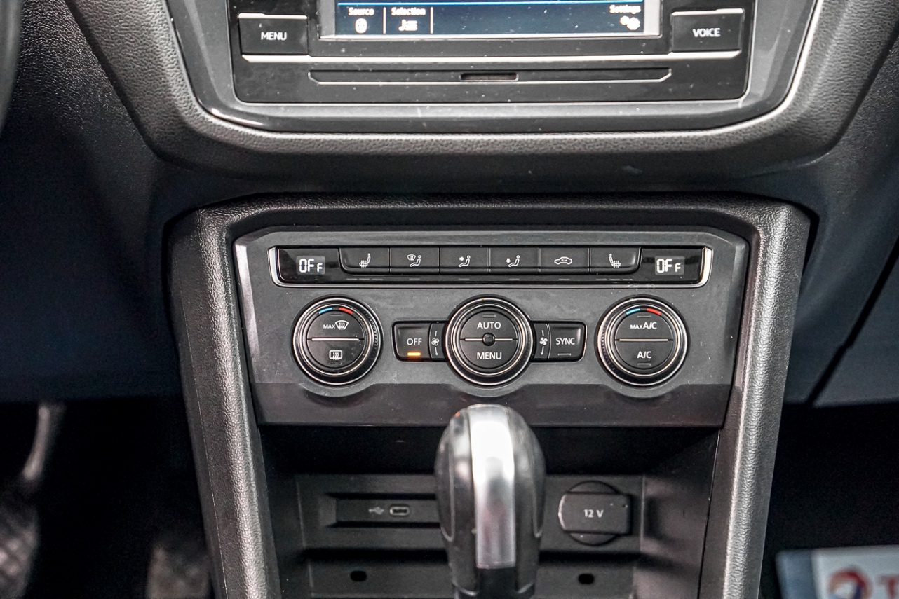 /ontarioqualitymotorsetobicoke/2020-Volkswagen-Tiguan-1660866259823235.jpg