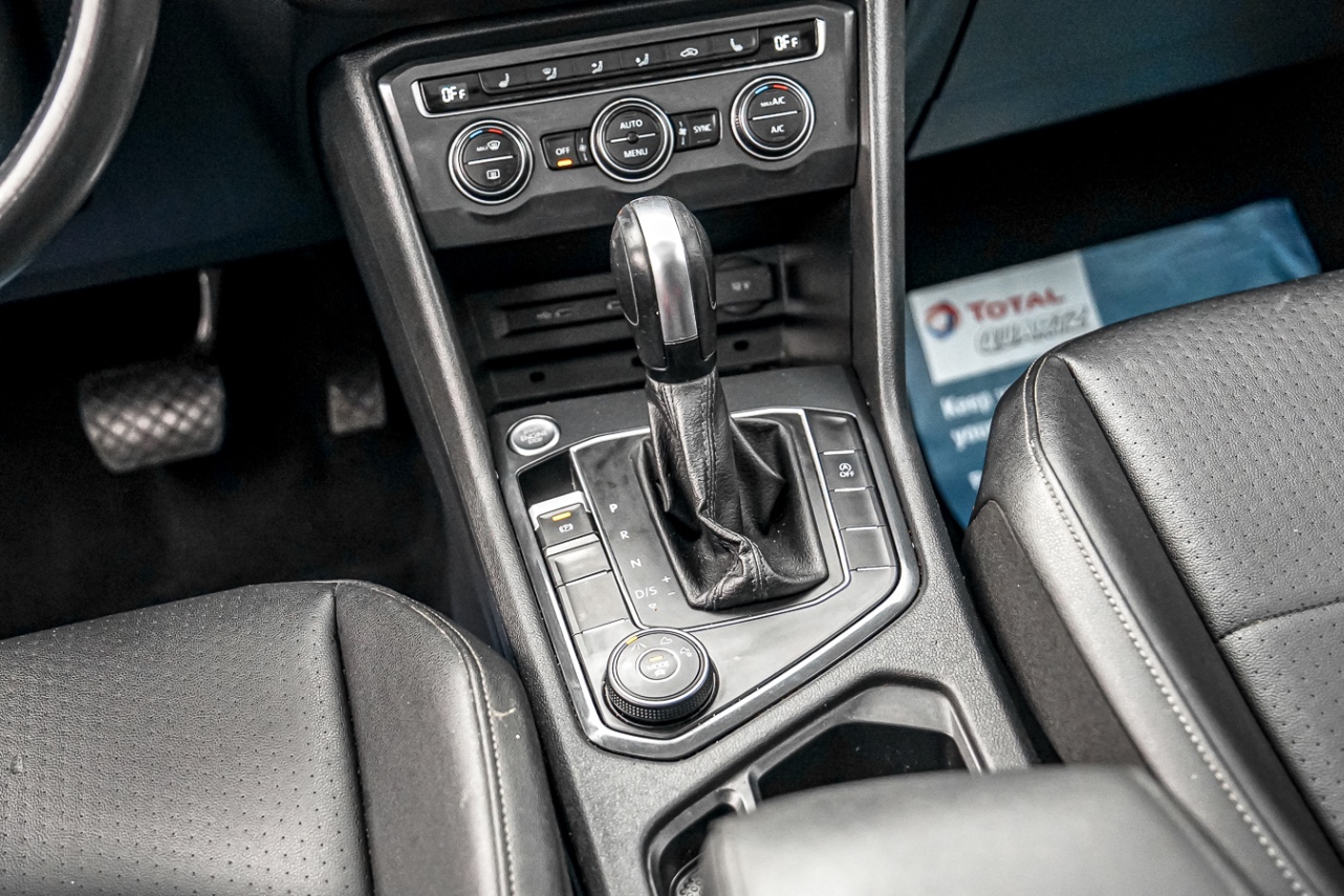 /ontarioqualitymotorsetobicoke/2020-Volkswagen-Tiguan-2471081027840445.jpg
