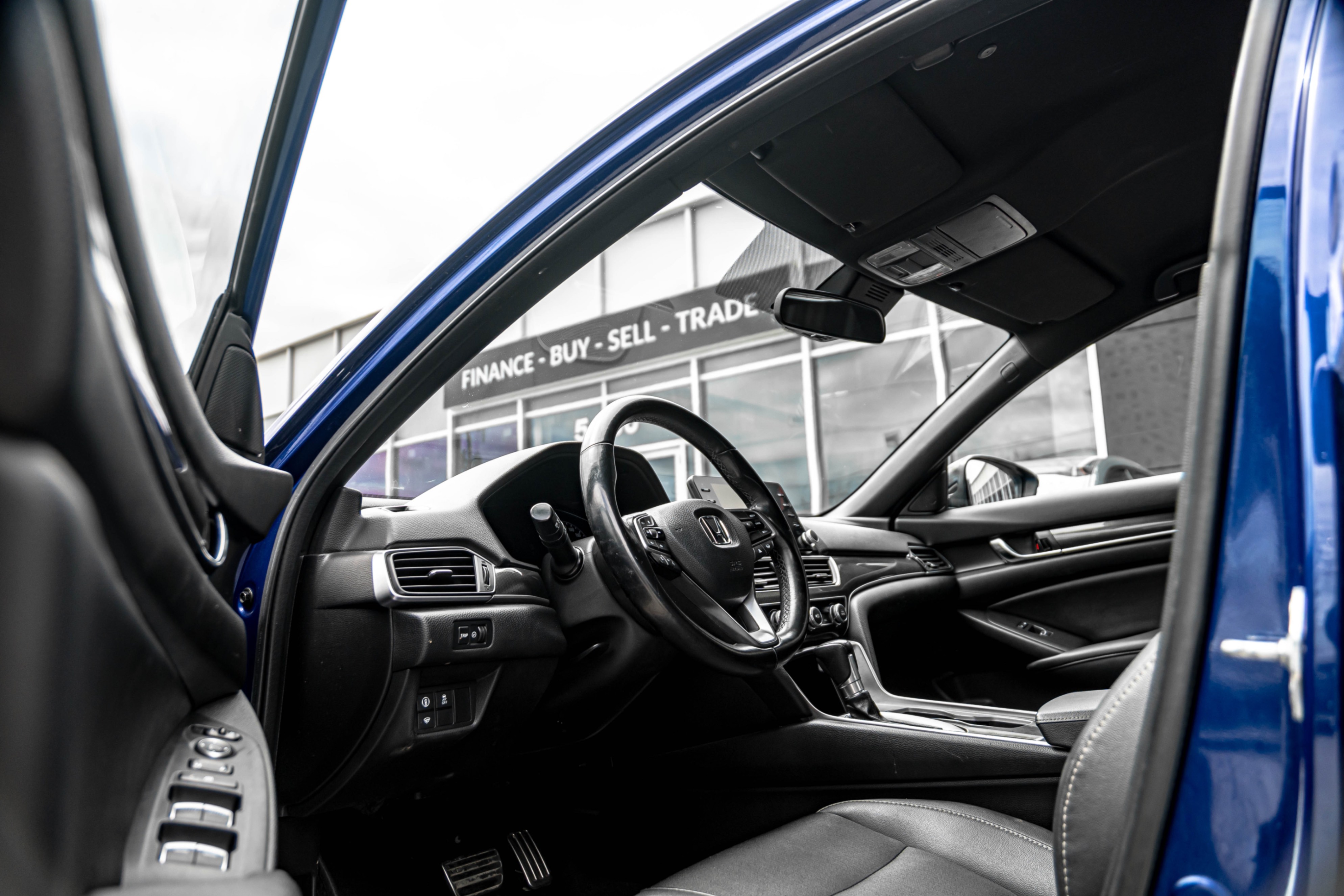 /ontarioqualitymotorsetobicoke/2021-Honda-Accord-6436590688630064.jpg