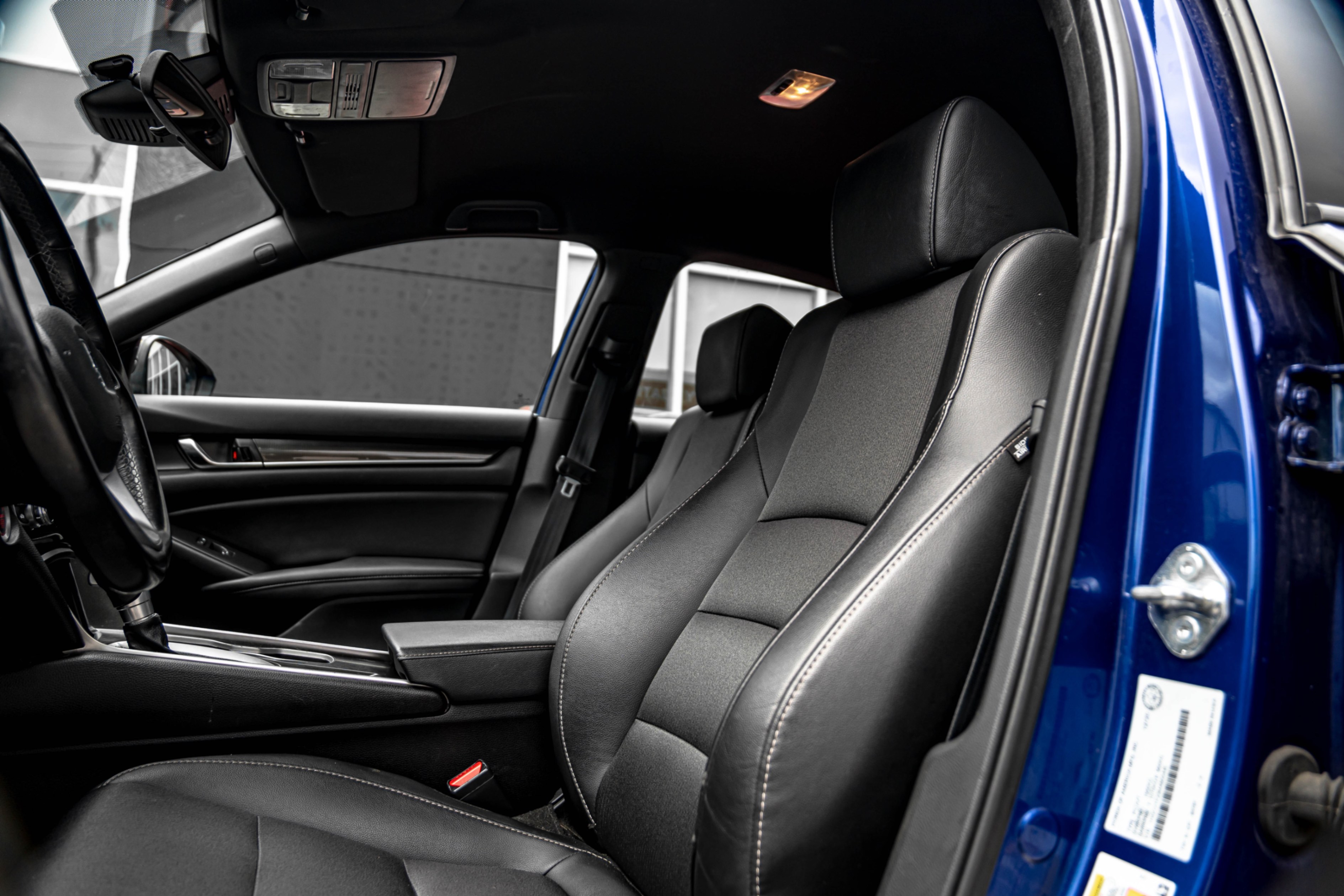 /ontarioqualitymotorsetobicoke/2021-Honda-Accord-7082177601780704.jpg