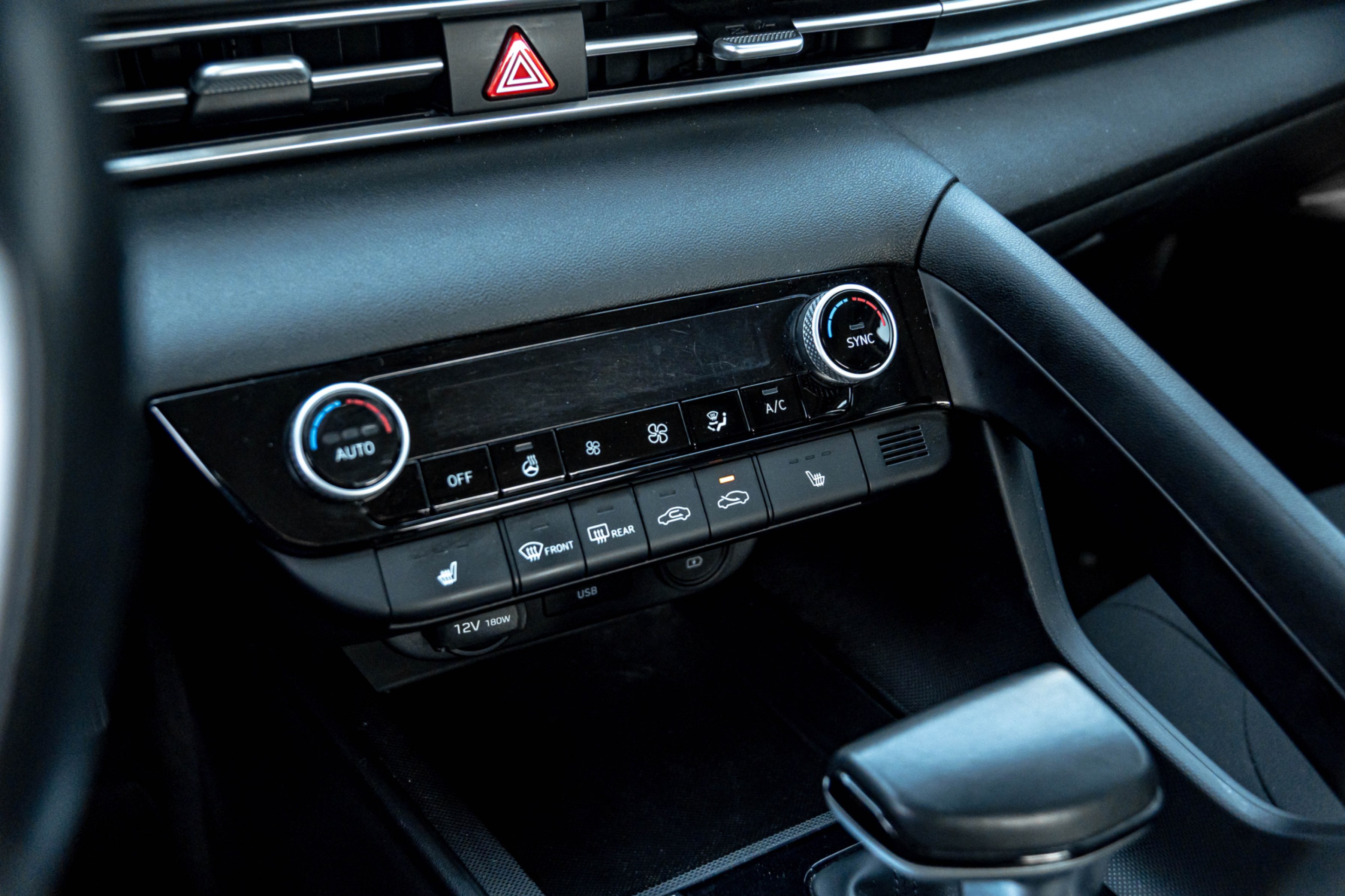 /ontarioqualitymotorsetobicoke/2021-Hyundai-Elantra-2702030544475711.jpg