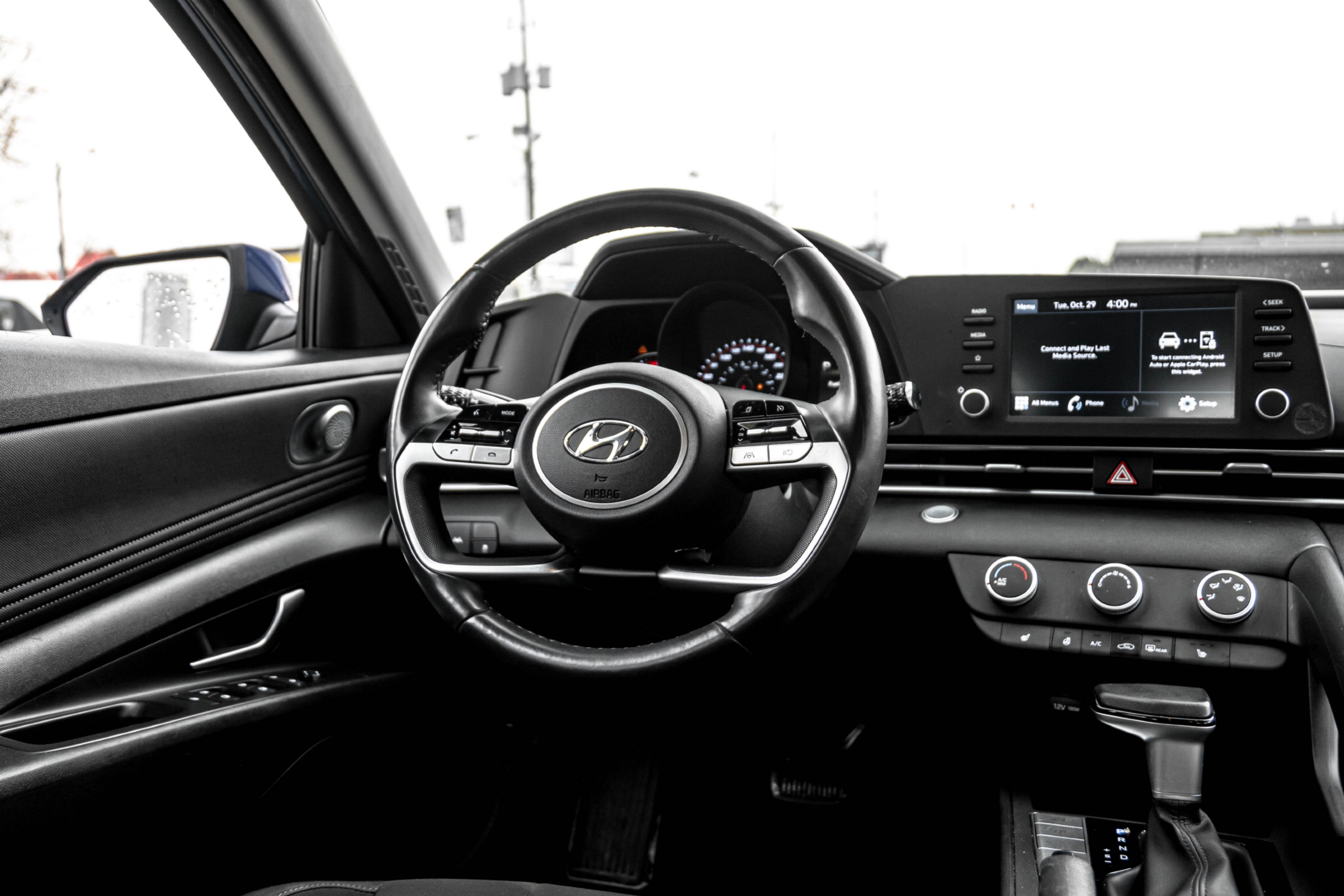 /ontarioqualitymotorsetobicoke/2021-Hyundai-Elantra-8555840644075206.jpg