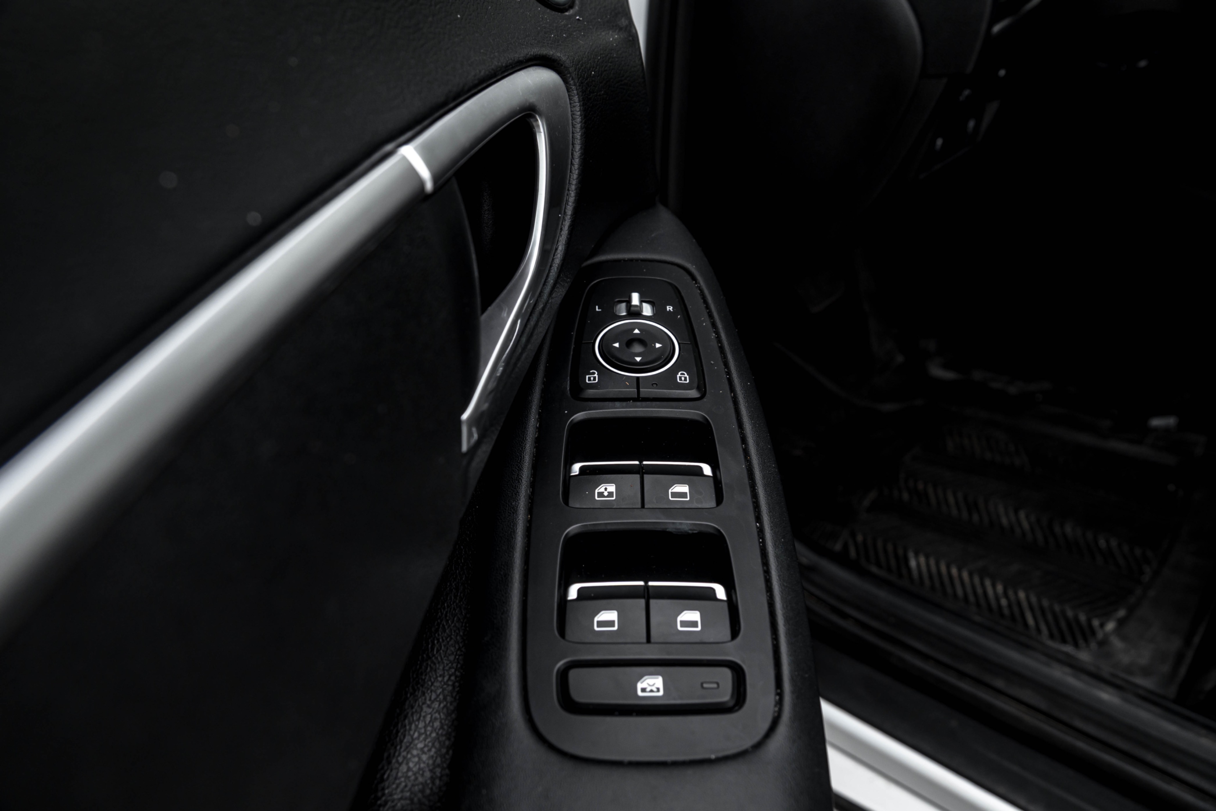 /ontarioqualitymotorsetobicoke/2021-Hyundai-Sonata-8350166564875046.jpg