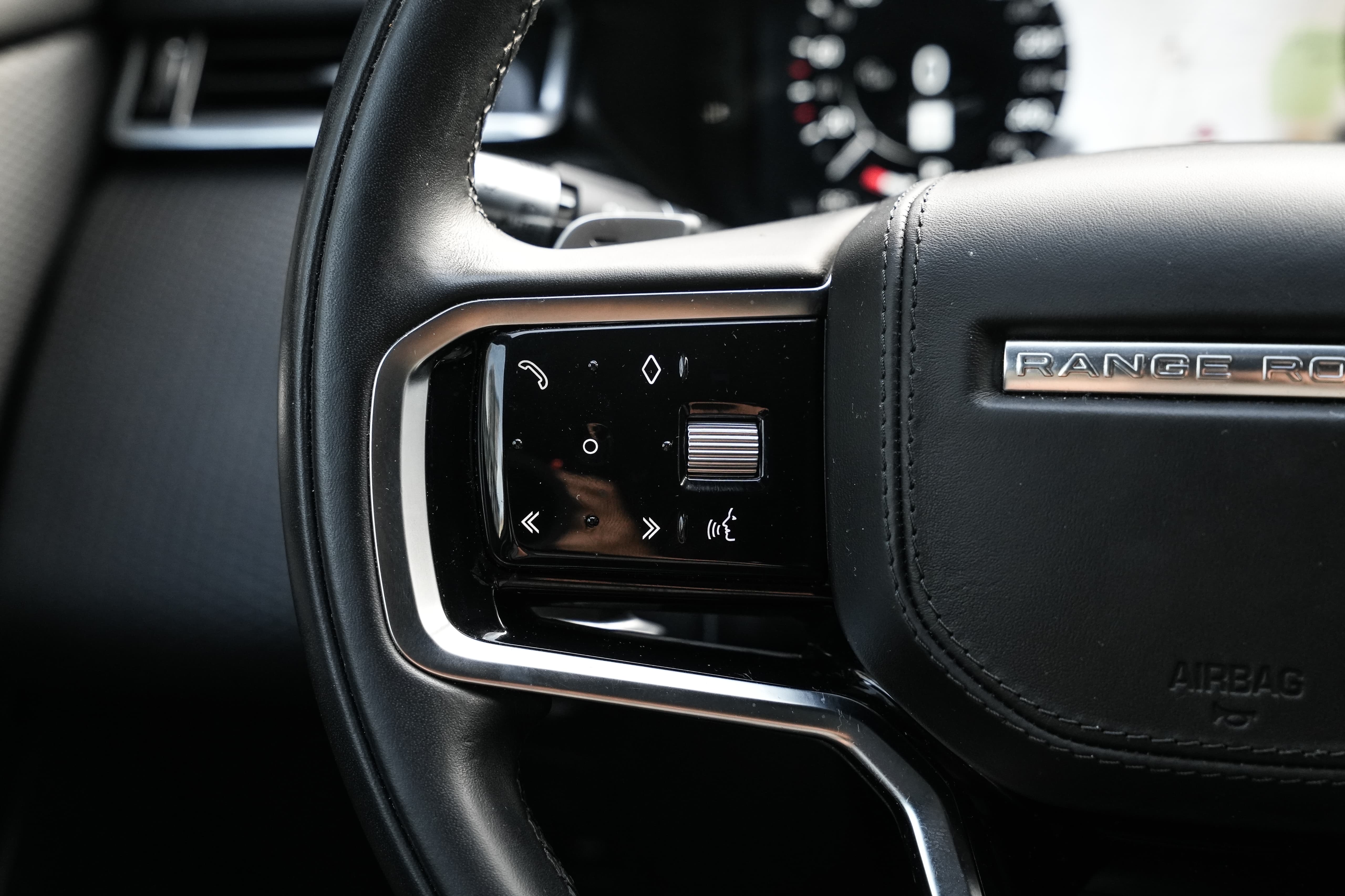 /ontarioqualitymotorsetobicoke/2021-LandRover-RangeRover-10949470696463437.jpg
