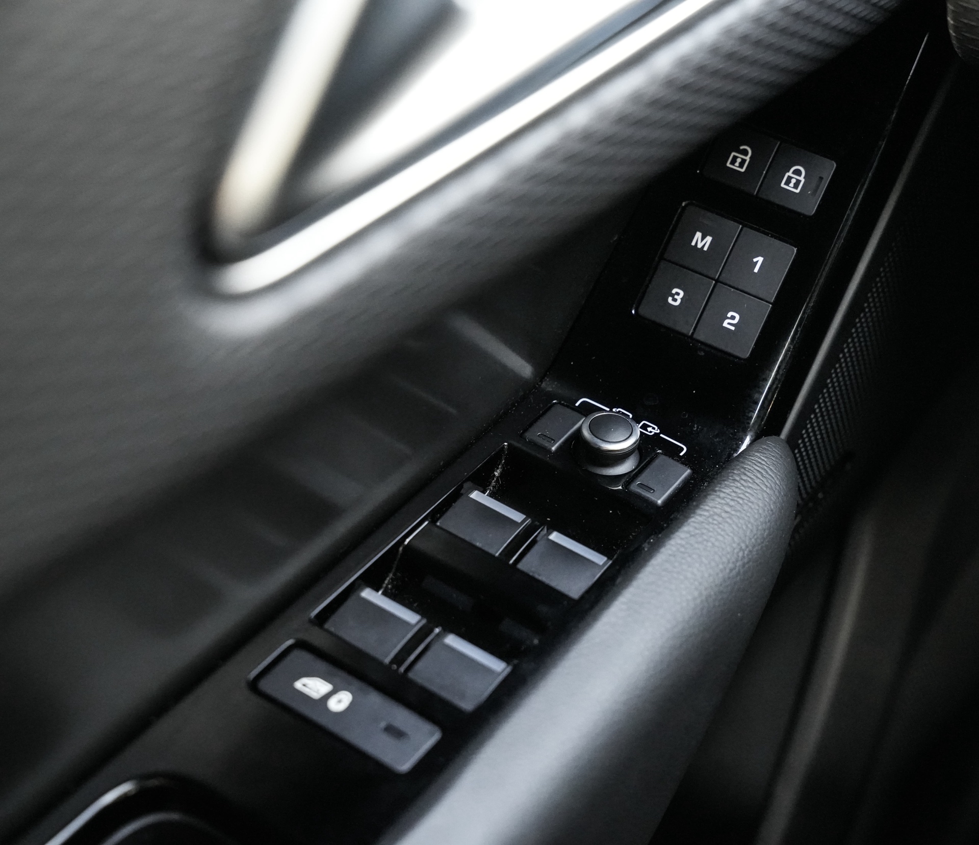 /ontarioqualitymotorsetobicoke/2021-LandRover-RangeRover-3594292653734925.jpg
