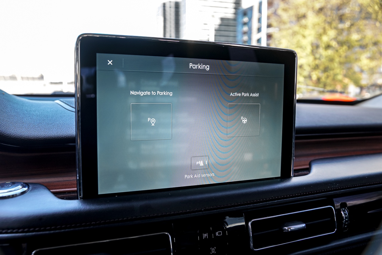 /ontarioqualitymotorsetobicoke/2021-Lincoln-Aviator-2885922760642772.jpg