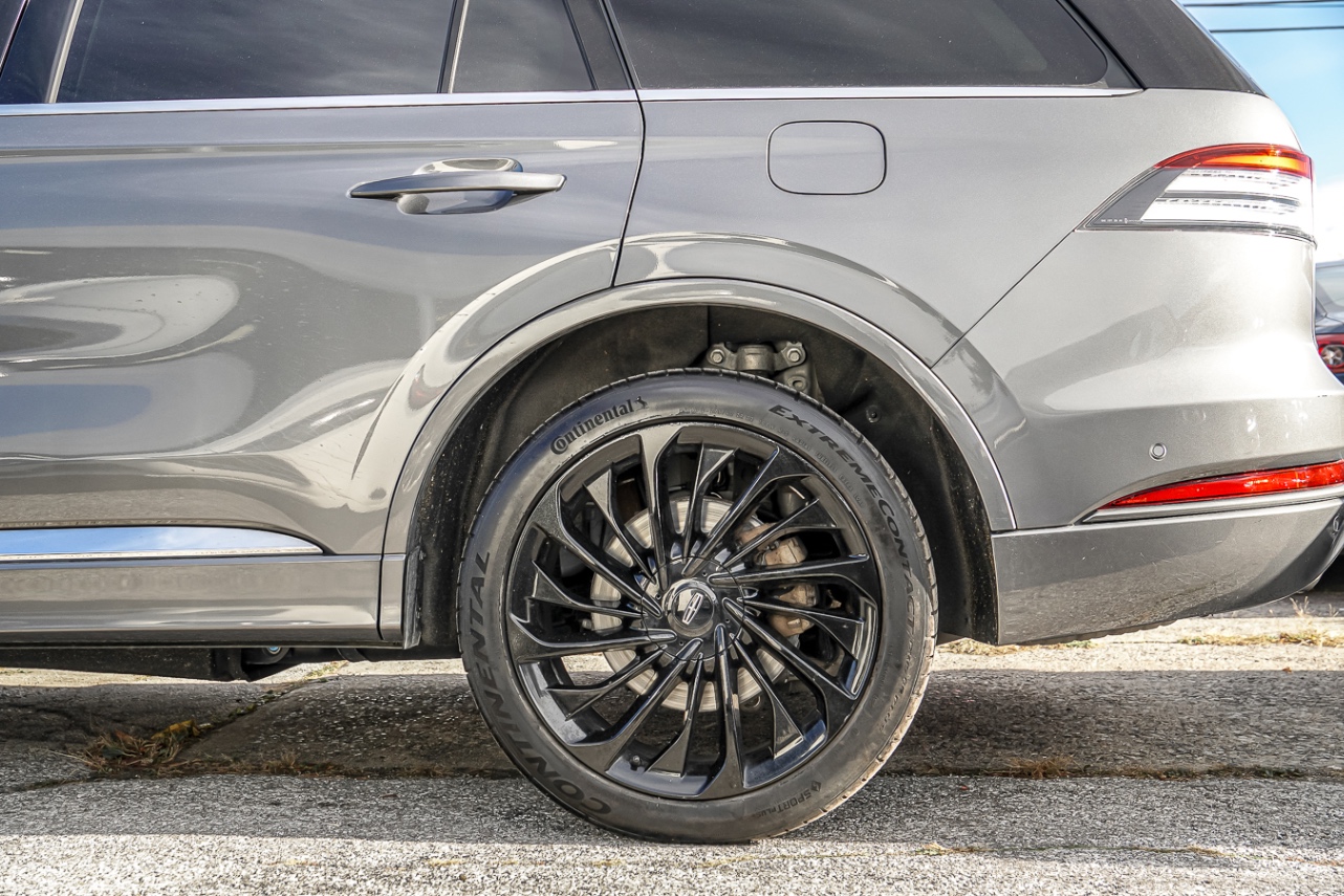 /ontarioqualitymotorsetobicoke/2021-Lincoln-Aviator-36091094481969455.jpg