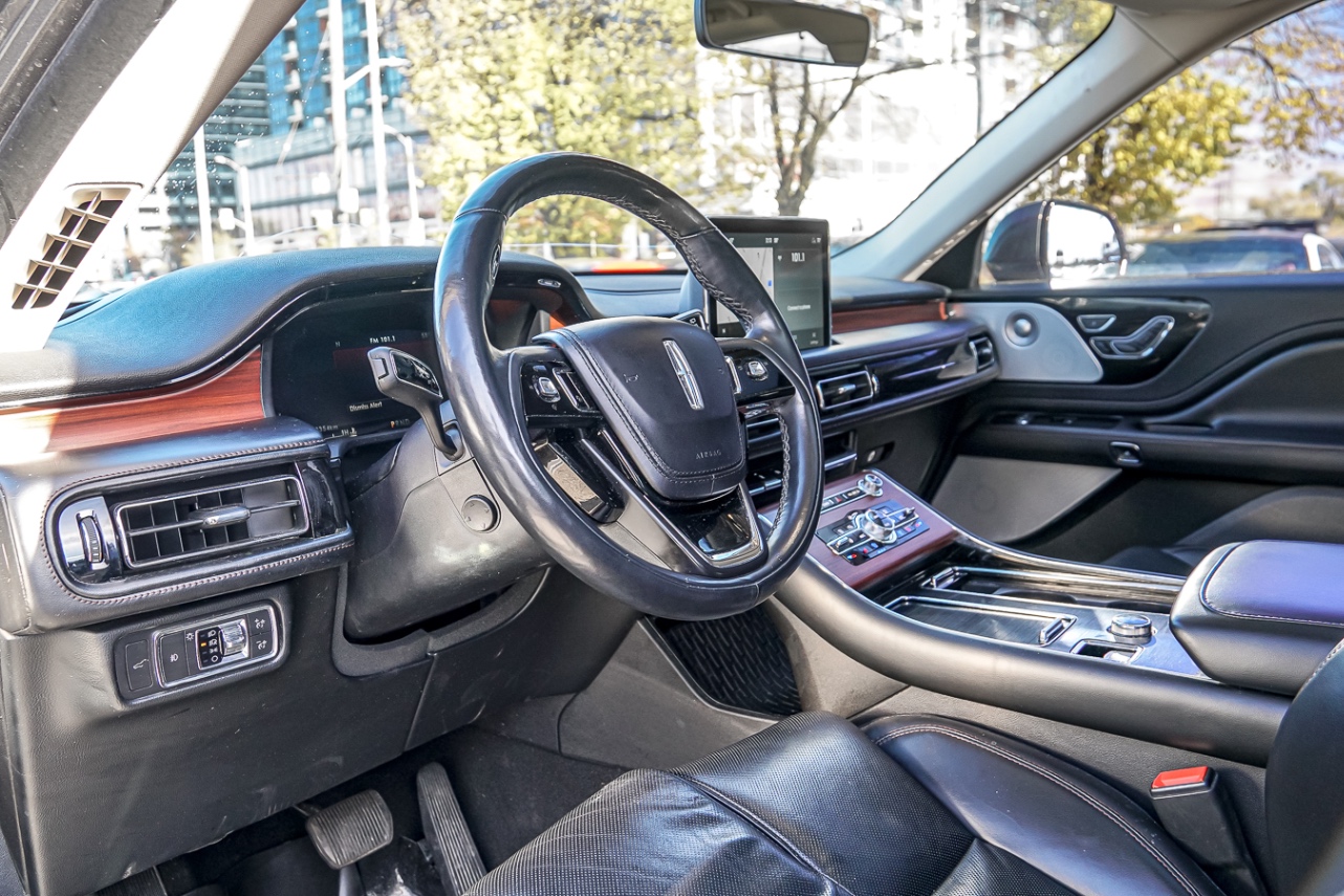 /ontarioqualitymotorsetobicoke/2021-Lincoln-Aviator-581121153305219.jpg
