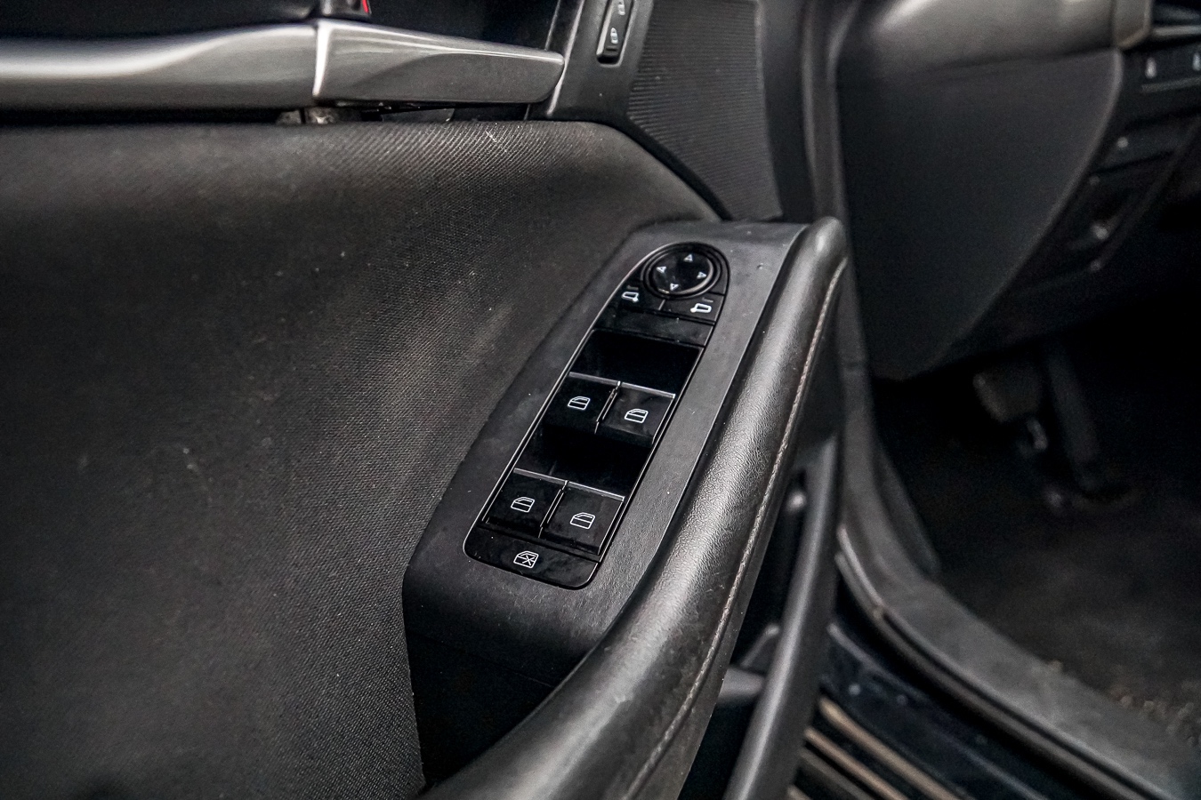 /ontarioqualitymotorsetobicoke/2021-Mazda-Mazda3-7740872187398997.jpg