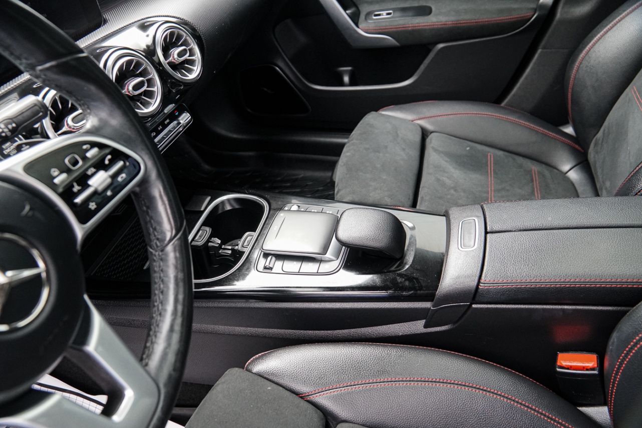 /ontarioqualitymotorsetobicoke/2021-Mercedes-Benz-CLA-Class-08190586573440006.jpg