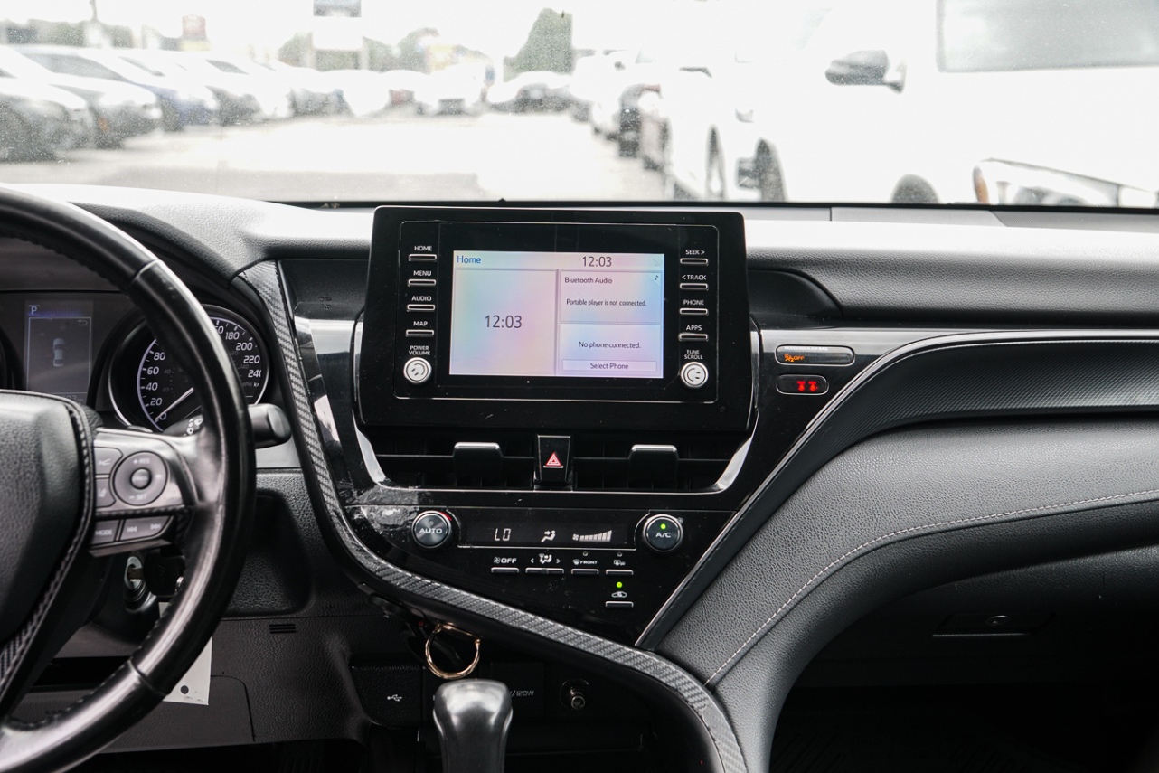 /ontarioqualitymotorsetobicoke/2021-Toyota-Camry-5644009763699207.jpg