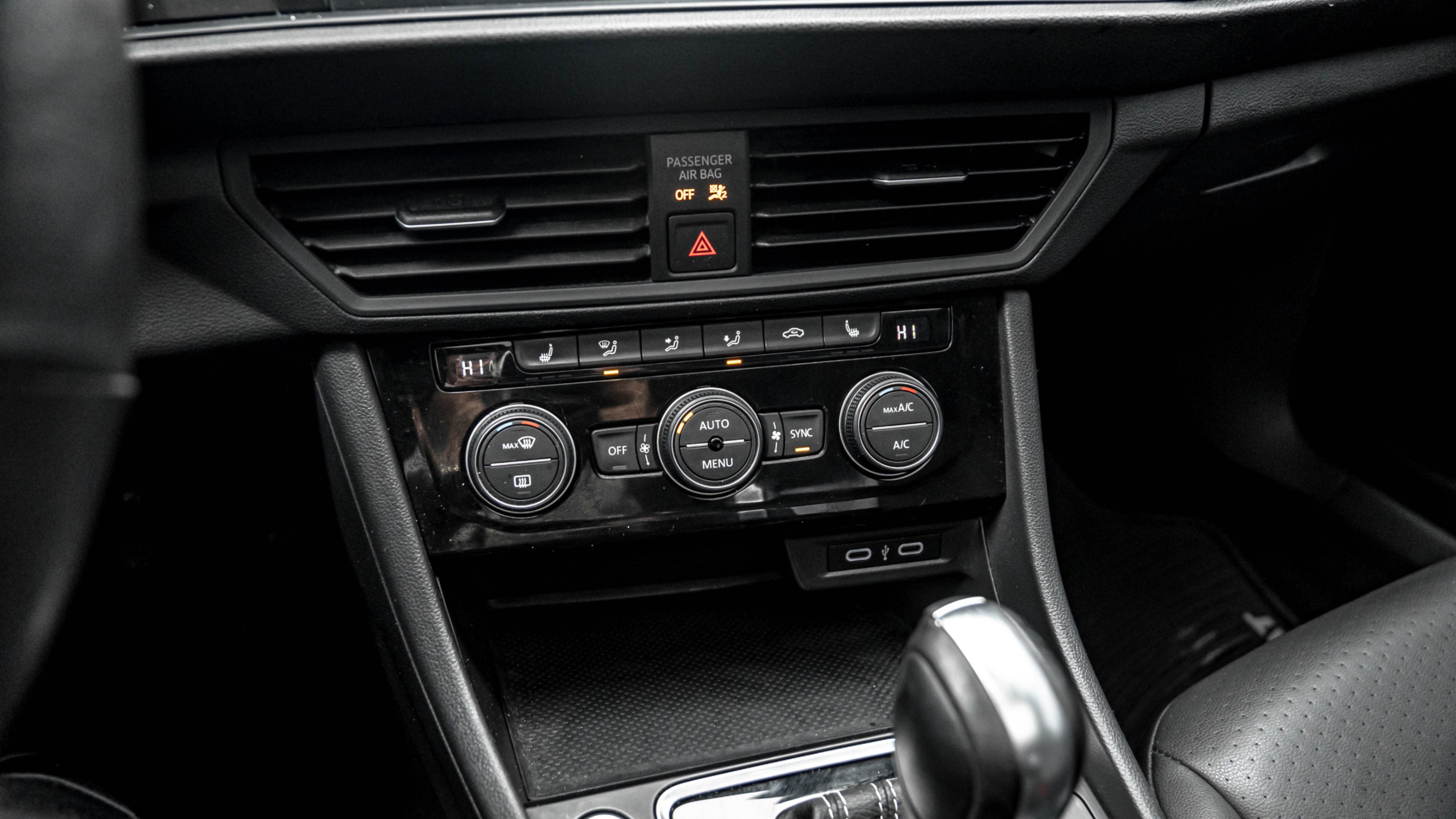 /ontarioqualitymotorsetobicoke/2021-Volkswagen-Jetta-349021926031998.jpg
