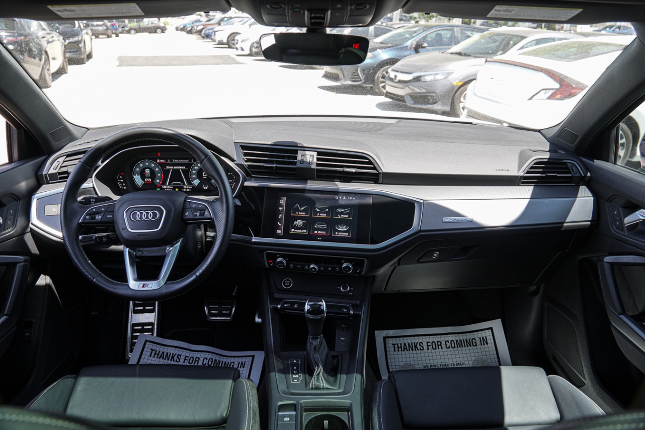 /ontarioqualitymotorsetobicoke/2022-Audi-Q3-2076741024240396.jpg