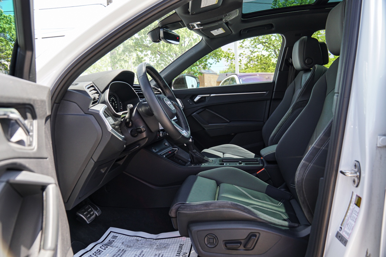 /ontarioqualitymotorsetobicoke/2022-Audi-Q3-23550837023833582.jpg