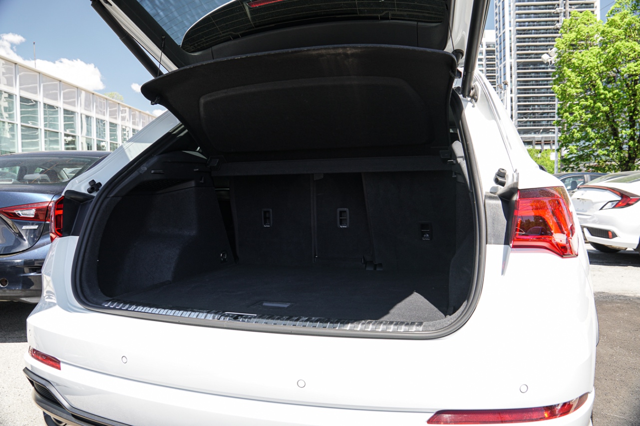 /ontarioqualitymotorsetobicoke/2022-Audi-Q3-7818062360242779.jpg