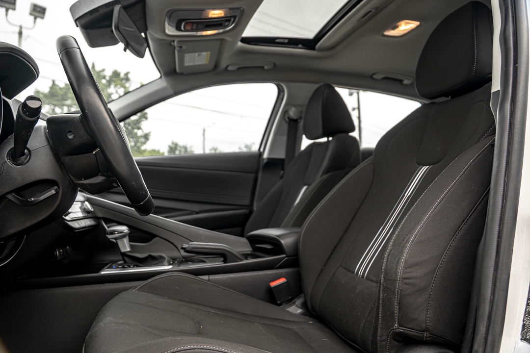 /ontarioqualitymotorsetobicoke/2022-Hyundai-Elantra-08562974400468182.jpg