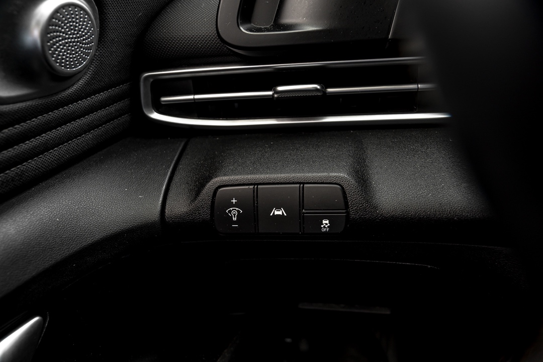 /ontarioqualitymotorsetobicoke/2022-Hyundai-Elantra-4177604320589081.jpg