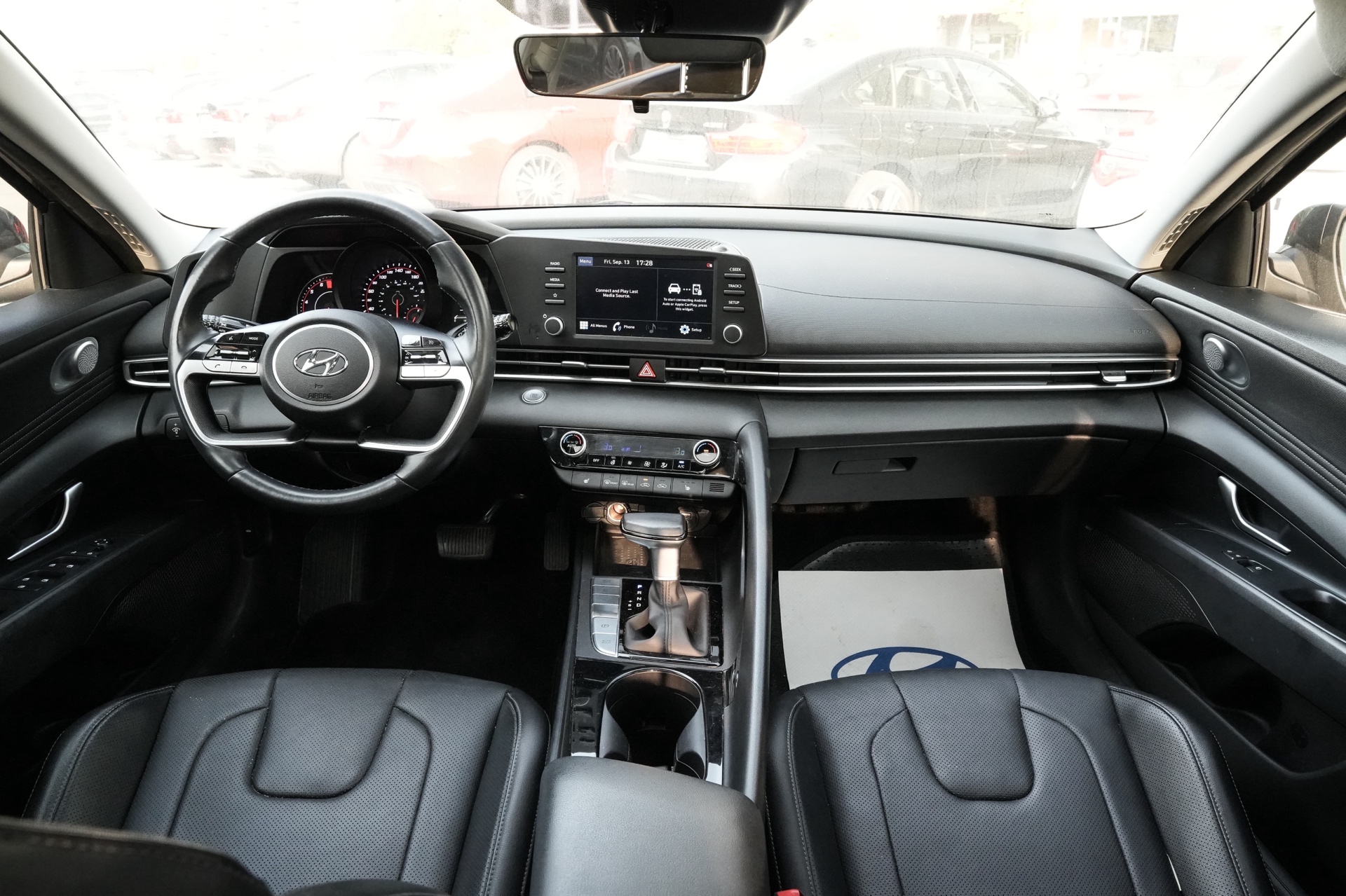 /ontarioqualitymotorsetobicoke/2022-Hyundai-Elantra-4639532171451166.jpg