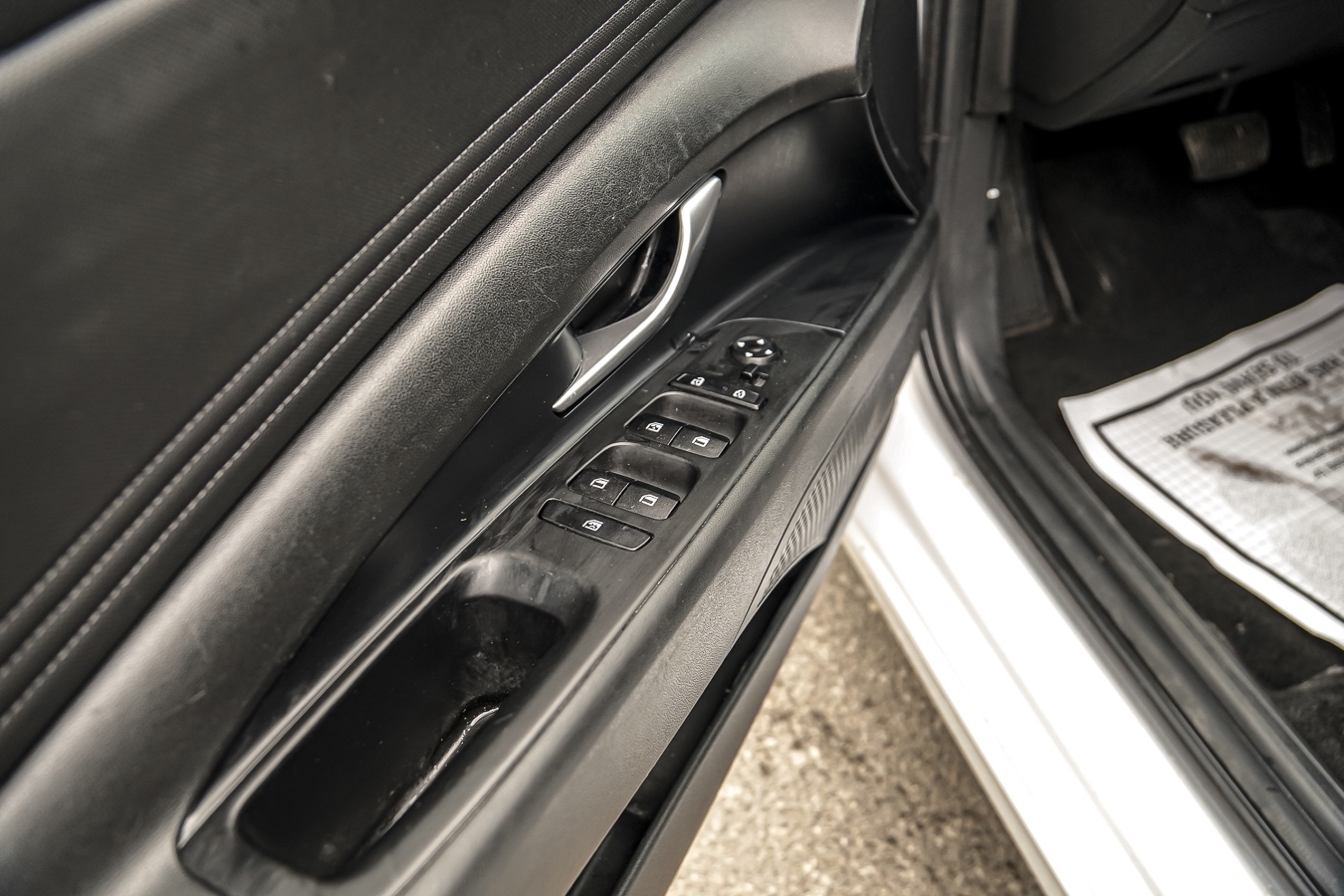 /ontarioqualitymotorsetobicoke/2022-Hyundai-Elantra-4934489969751492.jpg