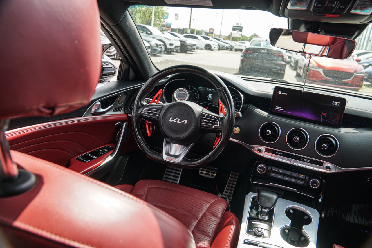 /ontarioqualitymotorsetobicoke/2022-Kia-Stinger-590028904910318.jpg