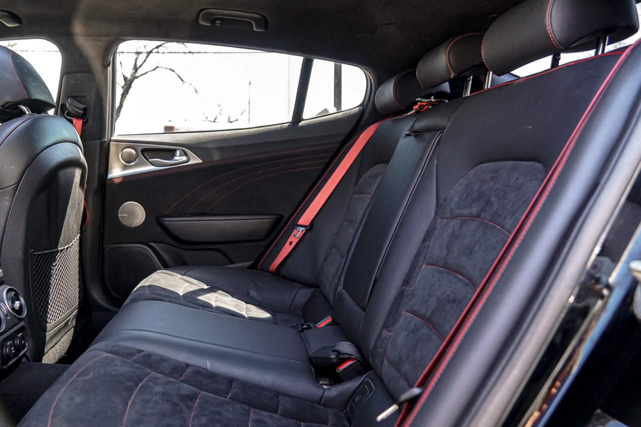 /ontarioqualitymotorsetobicoke/2022-Kia-Stinger-6341443893609311.jpg
