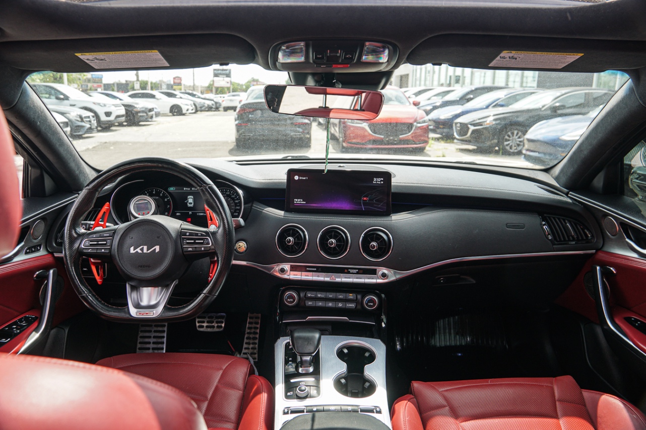 /ontarioqualitymotorsetobicoke/2022-Kia-Stinger-6345799621709269.jpg