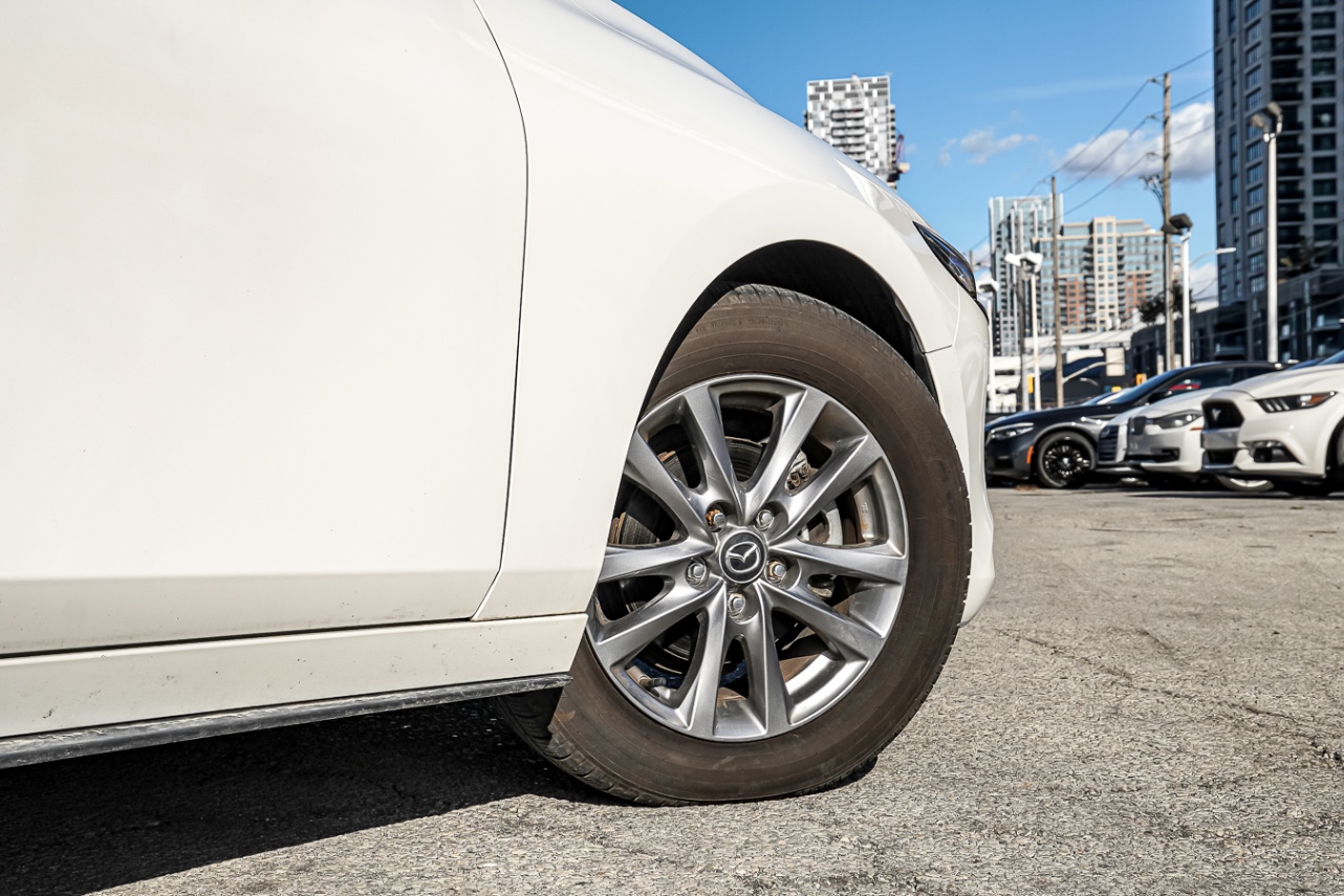 /ontarioqualitymotorsetobicoke/2022-Mazda-Mazda3Sport-9844790061236492.jpg