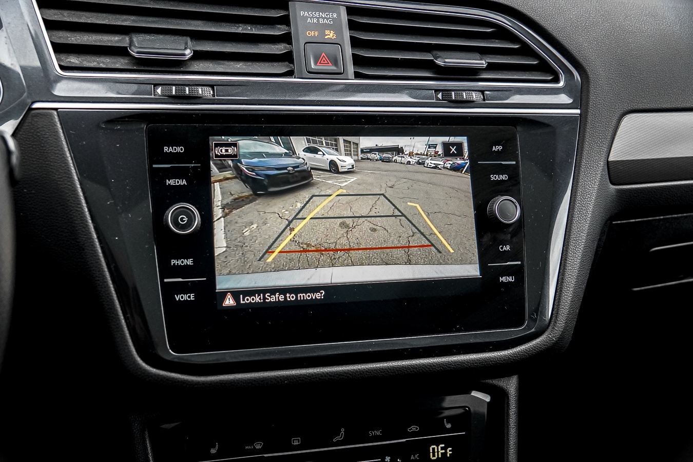 /ontarioqualitymotorsetobicoke/2022-Volkswagen-Tiguan-4797474235486143.jpg