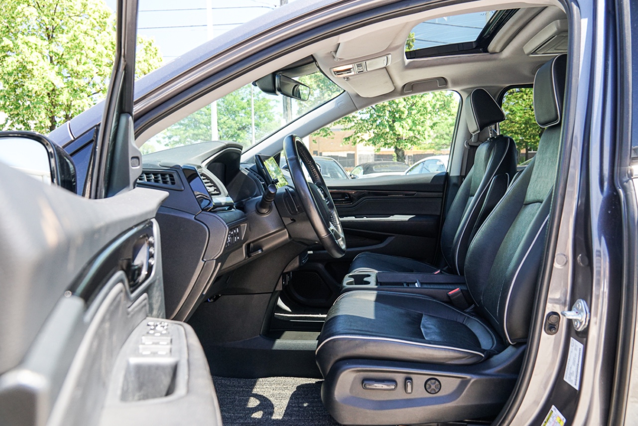 /ontarioqualitymotorsetobicoke/2023-Honda-Odyssey-701124018607882.jpg