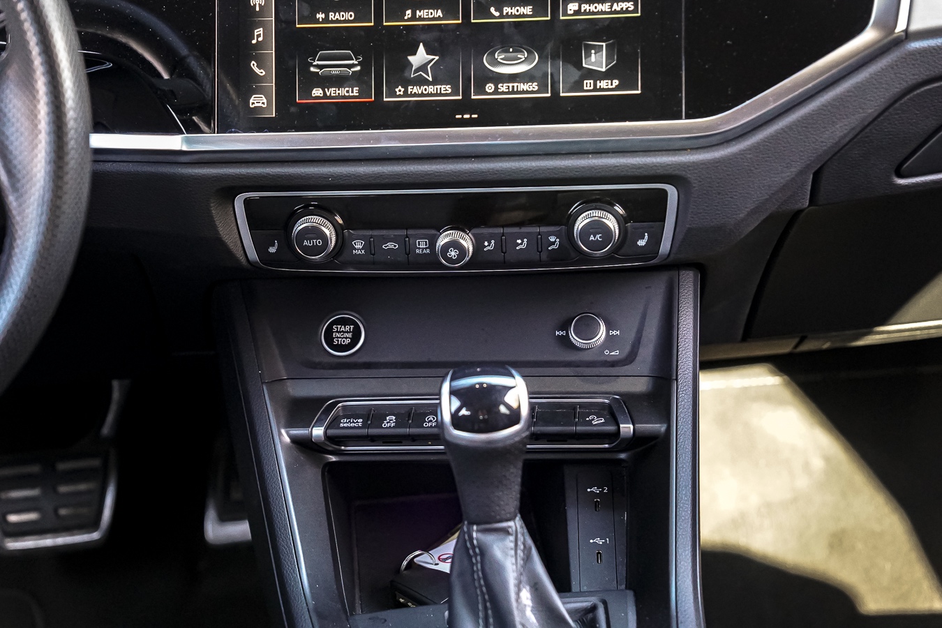 /ontarioqualitymotorsetobicoke/2024-Audi-Q3-19228967045478784.jpg