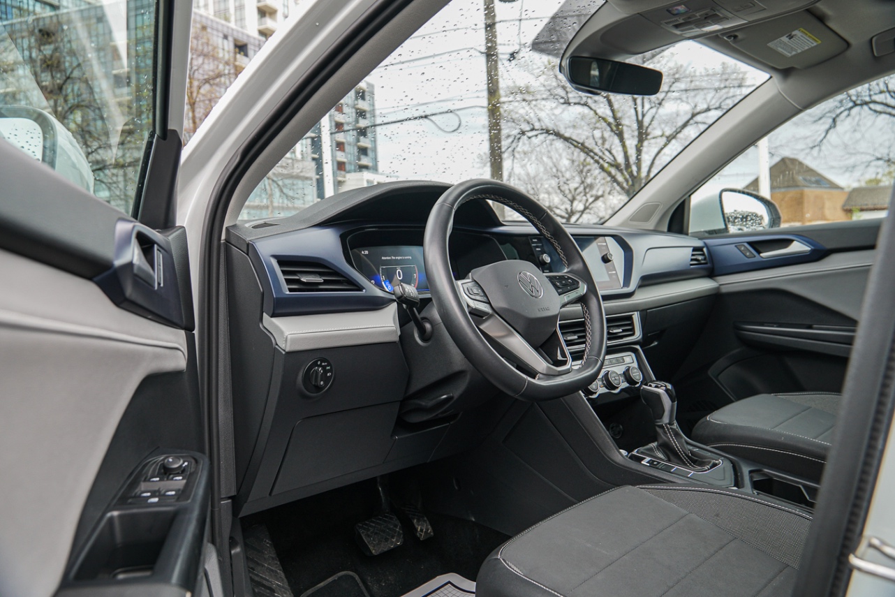 /ontarioqualitymotorsetobicoke/2024-Volkswagen-Taos-5012402822905975.jpg