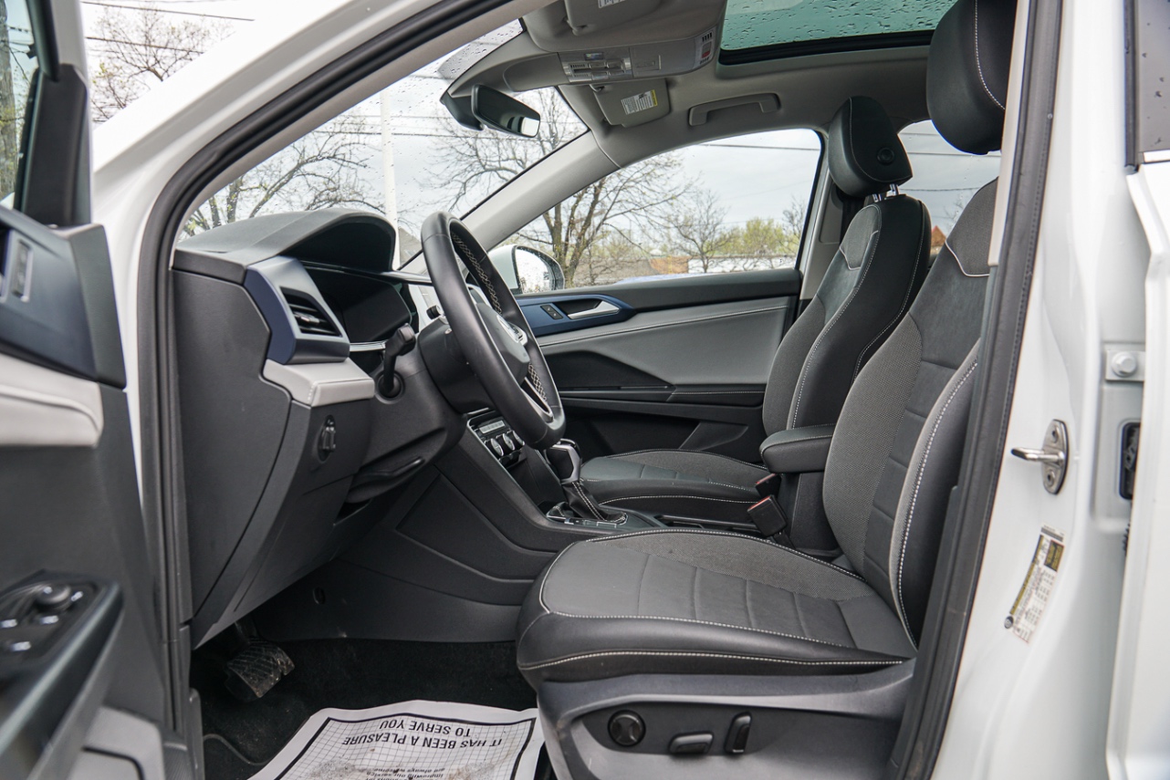 /ontarioqualitymotorsetobicoke/2024-Volkswagen-Taos-8768692037664834.jpg