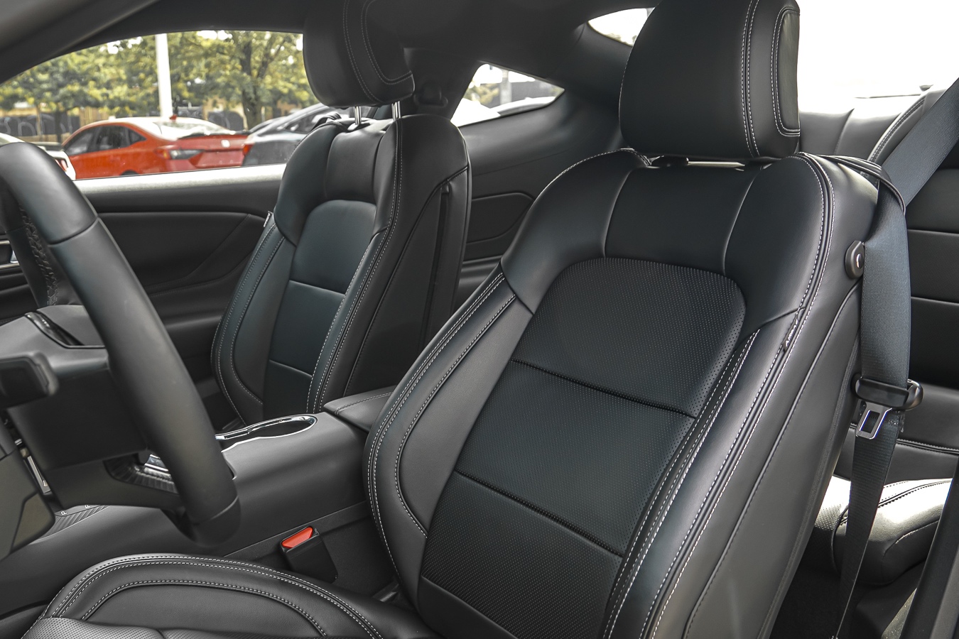 /ontarioqualitymotorsetobicoke/2025-Ford-Mustang-7765677312446879.jpg