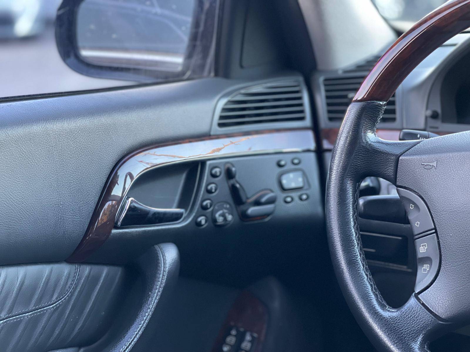 /ontarioqualitymotorsltd/2005-Mercedes-Benz-S-Class-2721714753574149.jpg