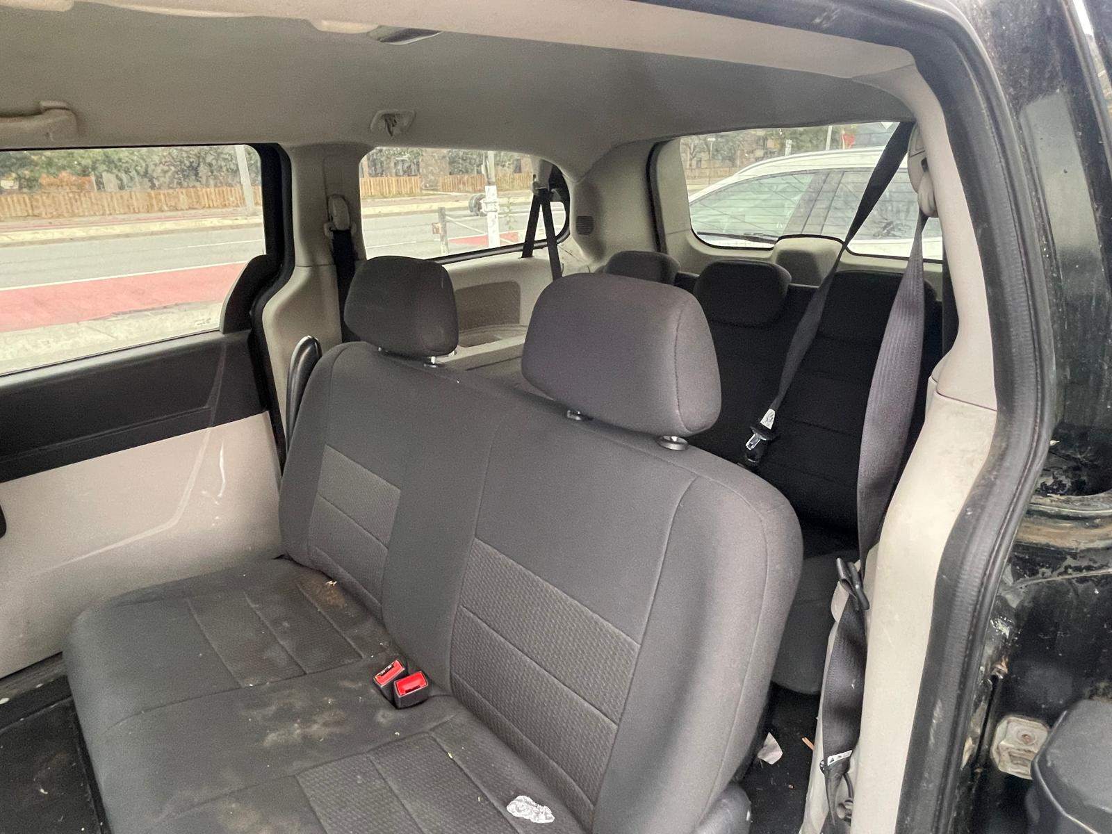 /ontarioqualitymotorsltd/2008-Dodge-GrandCara-9385605879268792.jpg