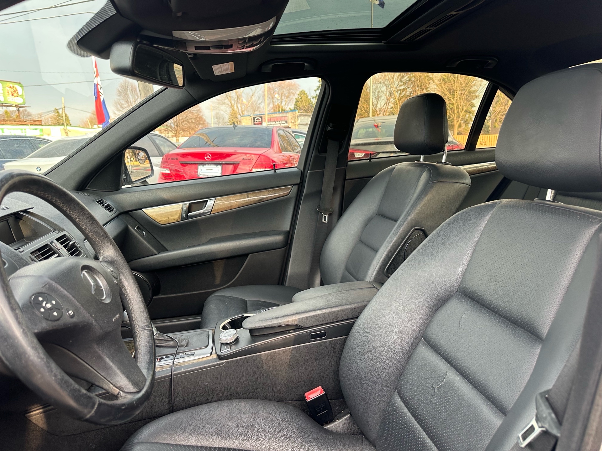 /ontarioqualitymotorsltd/2009-Mercedes-Benz-C-Class-21884412158181044.jpg