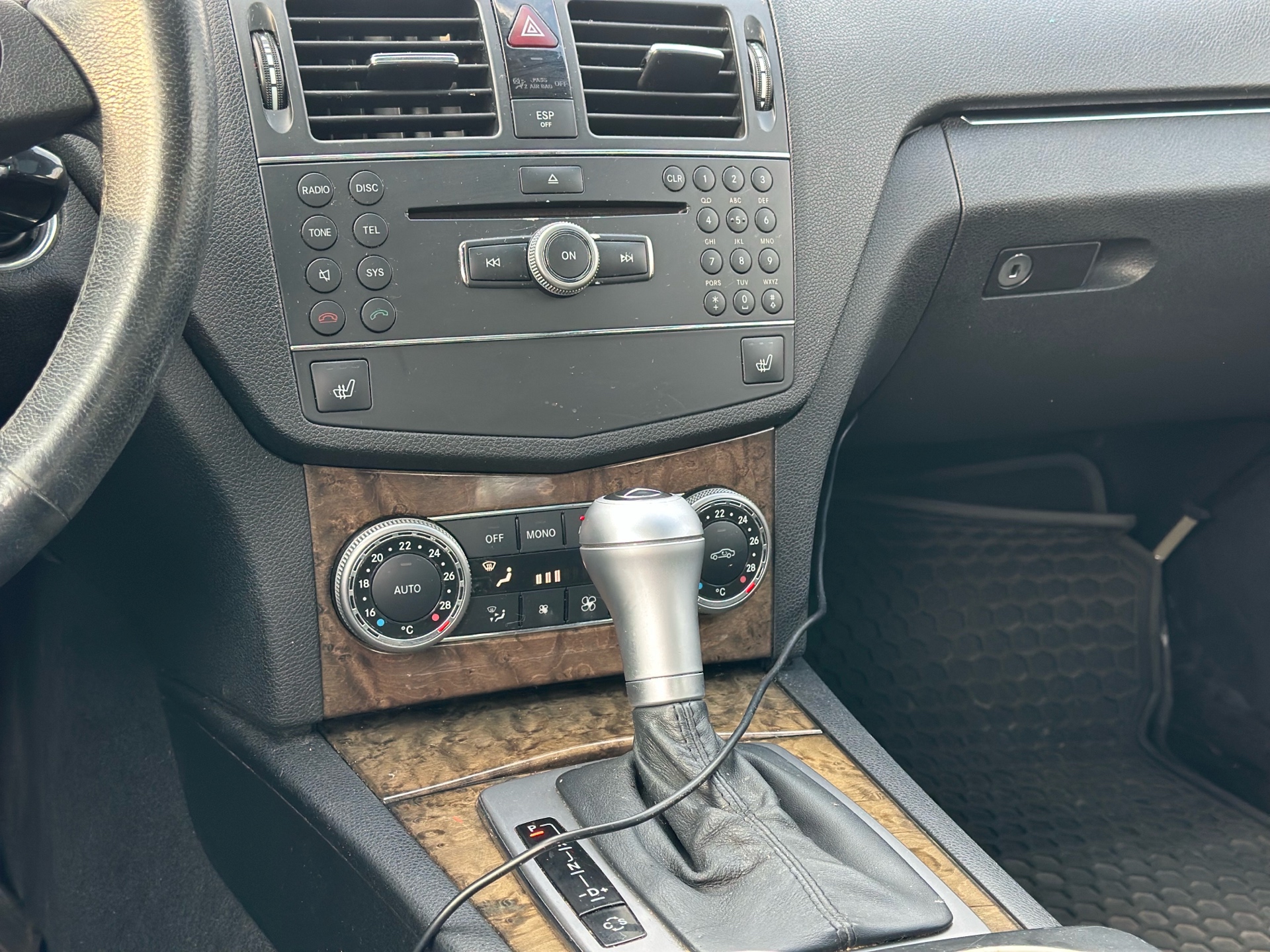 /ontarioqualitymotorsltd/2009-Mercedes-Benz-C-Class-7109665774616369.jpg