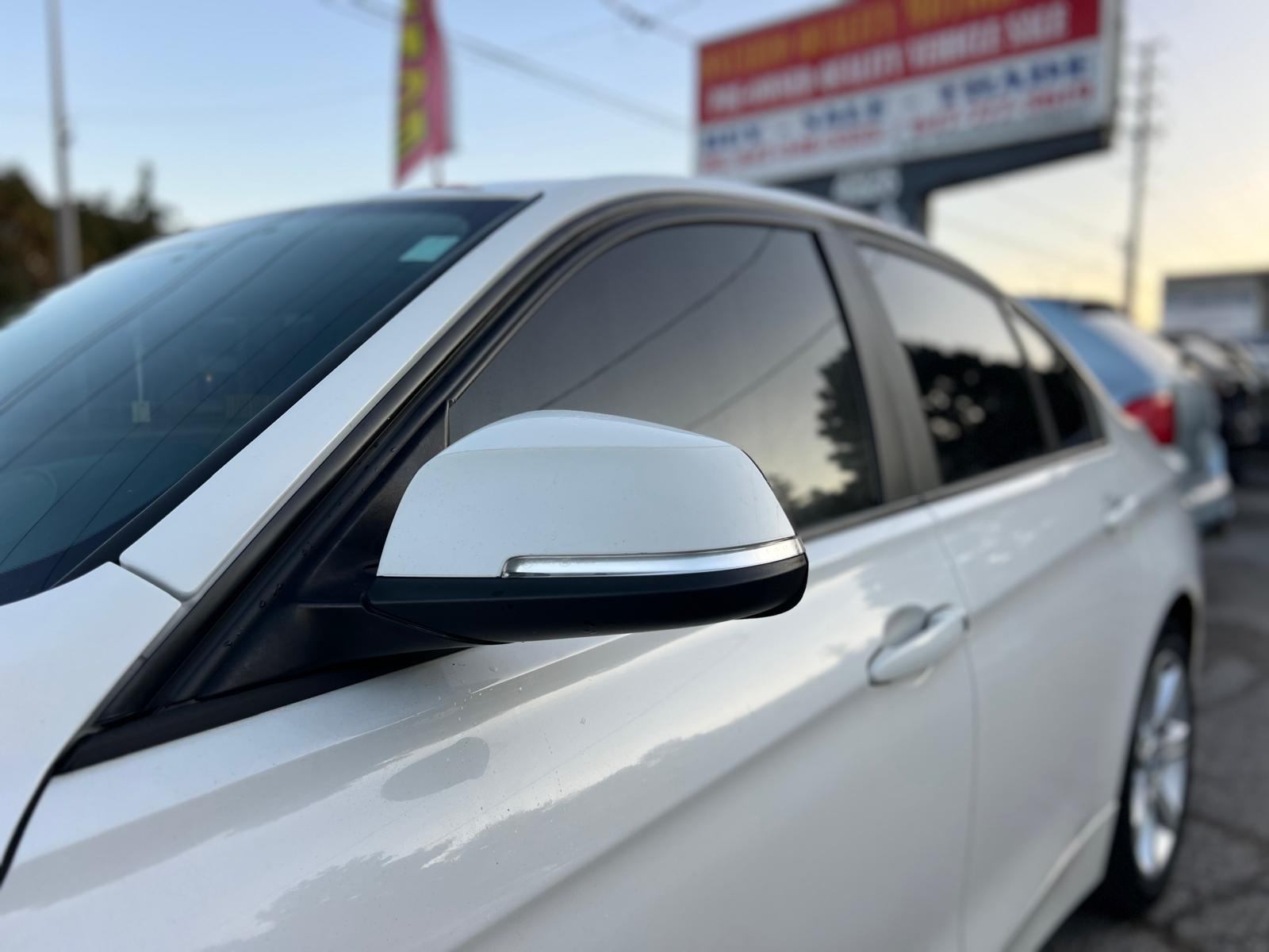 /ontarioqualitymotorsltd/2013-BMW-3Series-3784825387418089.jpg