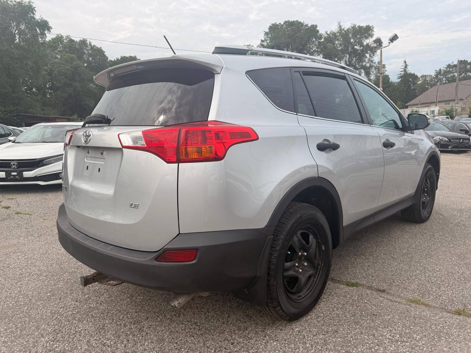 /ontarioqualitymotorsltd/2013-Toyota-RAV4-8962865024606728.jpg