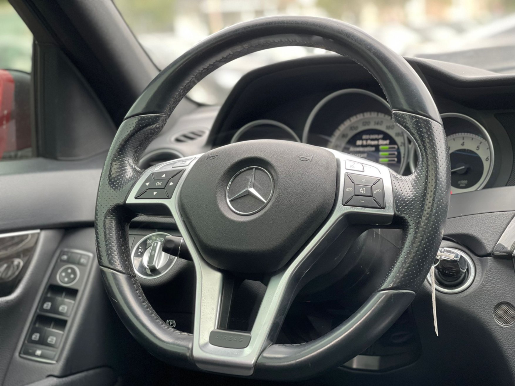 /ontarioqualitymotorsltd/2014-Mercedes-Benz-C-Class-10410960652342682.jpg