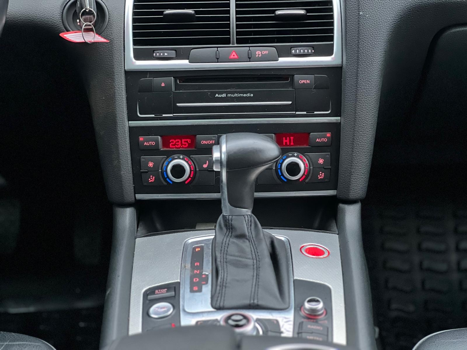 /ontarioqualitymotorsltd/2015-Audi-Q7-6924541245523119.jpg