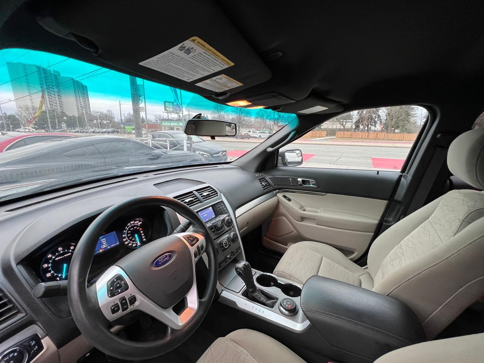 /ontarioqualitymotorsltd/2015-Ford-Explorer-1108543034869216.jpg