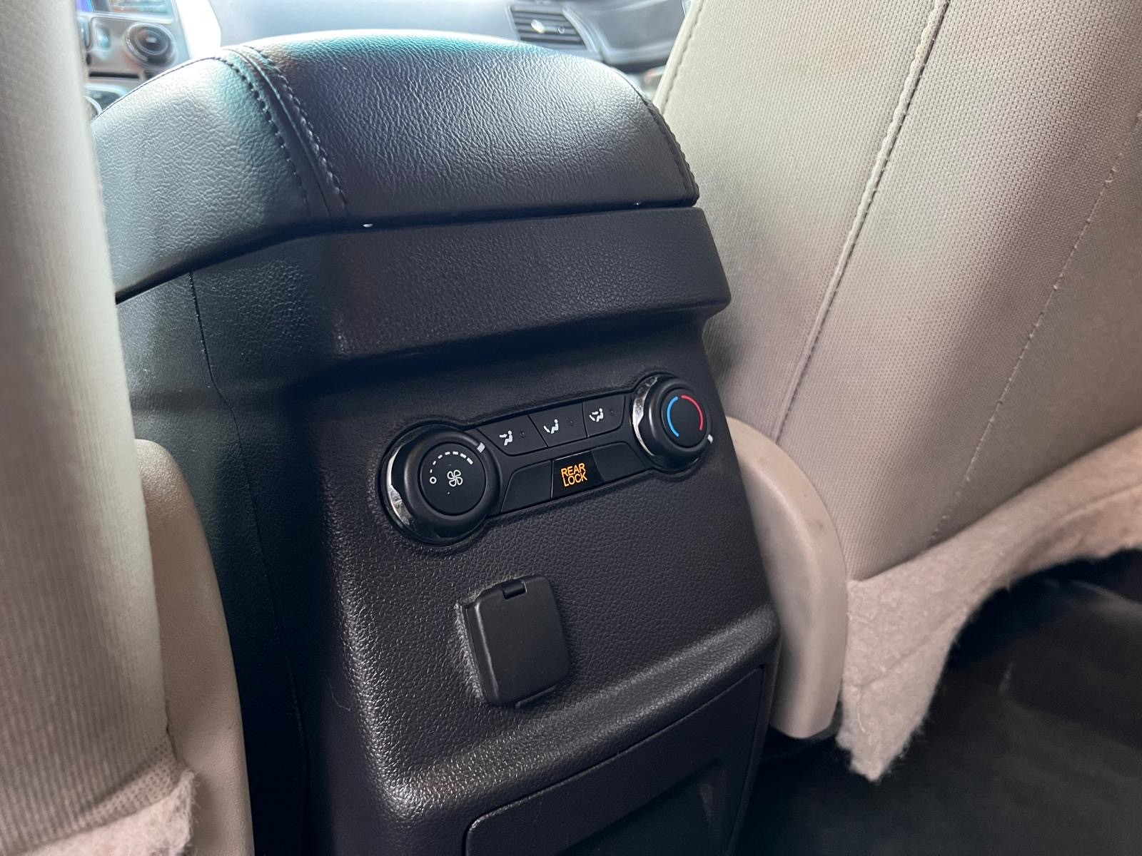 /ontarioqualitymotorsltd/2015-Ford-Explorer-7781867156606146.jpg